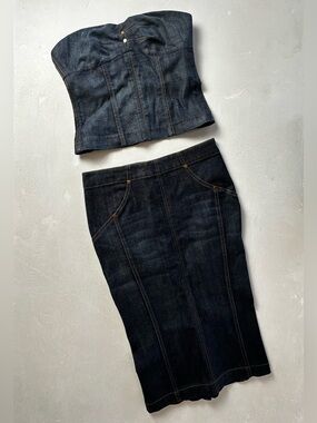 Authentic bebe Dark Blue Pleated Denim Pencil Skirt Set